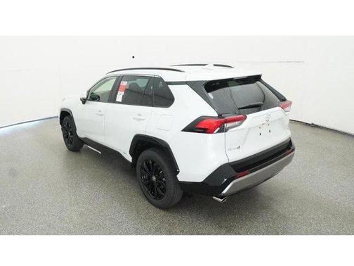 2025 Toyota RAV4 Hybrid SE