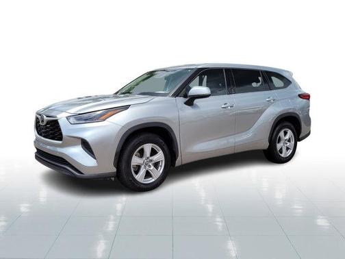 2021 Toyota Highlander L