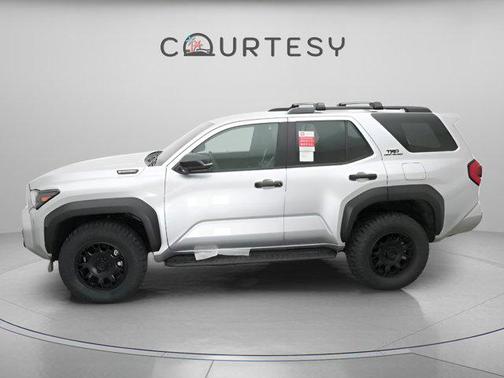 2025 Toyota 4Runner TRD Off Road