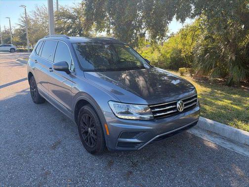 2020 Volkswagen Tiguan 2.0T SE 4MOTION