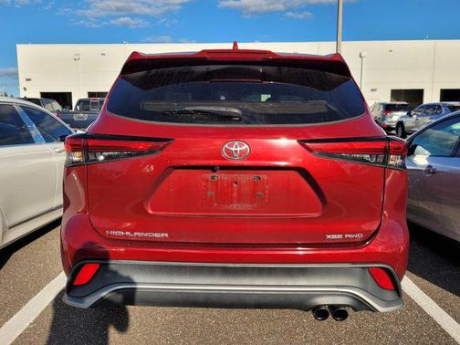 2021 Toyota Highlander XSE