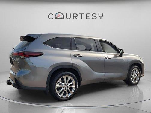 2026 Toyota Highlander Limited