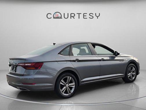 2019 Volkswagen Jetta 1.4T R-Line