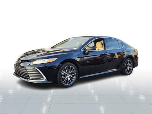 2023 Toyota Camry XLE
