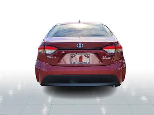 2024 Toyota Corolla Hybrid SE