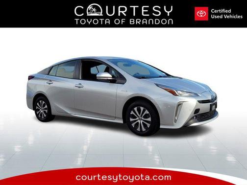 2020 Toyota Prius LE