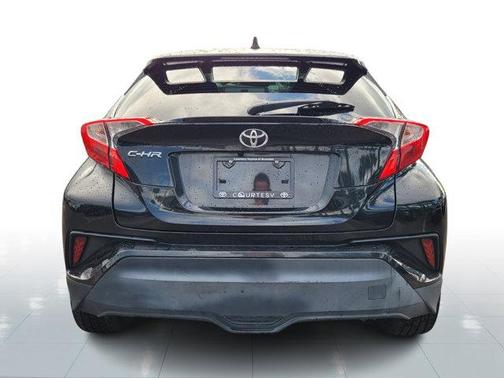 2020 Toyota C-HR LE