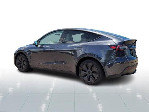 2025 Tesla Model Y Long Range Dual Motor All-Wheel Drive