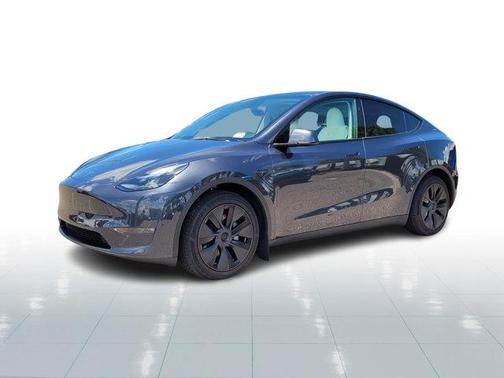 2025 Tesla Model Y Long Range Dual Motor All-Wheel Drive