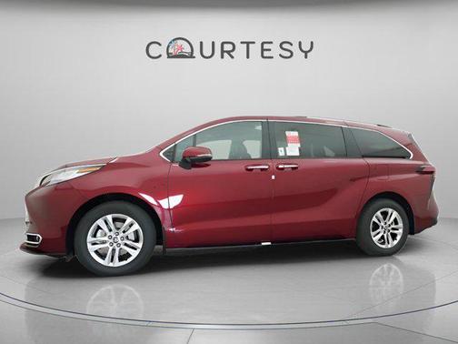 2026 Toyota Sienna Limited