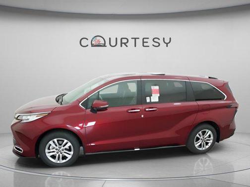 2026 Toyota Sienna Limited