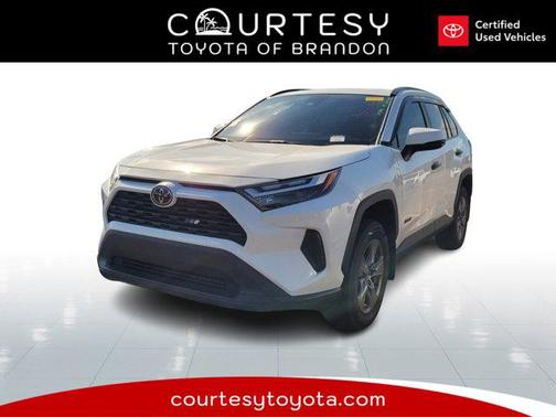 2024 Toyota RAV4 XLE