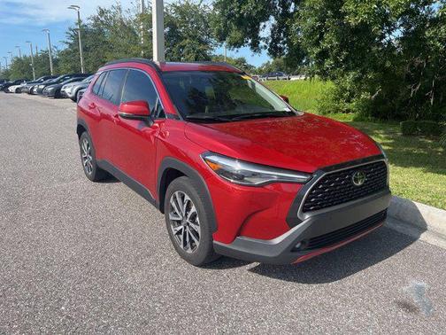 2022 Toyota Corolla Cross XLE