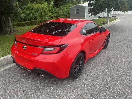 2024 Toyota GR86 Premium
