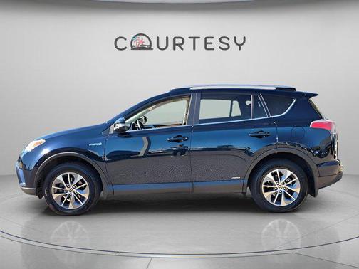 2018 Toyota RAV4 Hybrid XLE