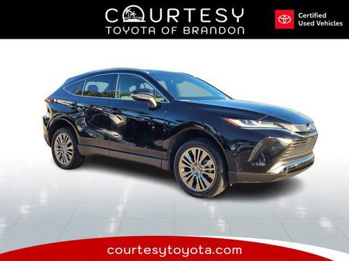 2022 Toyota Venza XLE