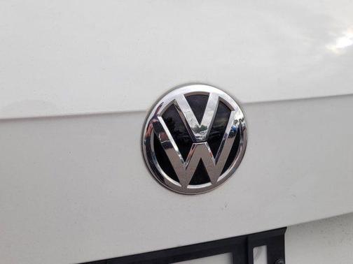 2018 Volkswagen Tiguan 2.0T SE