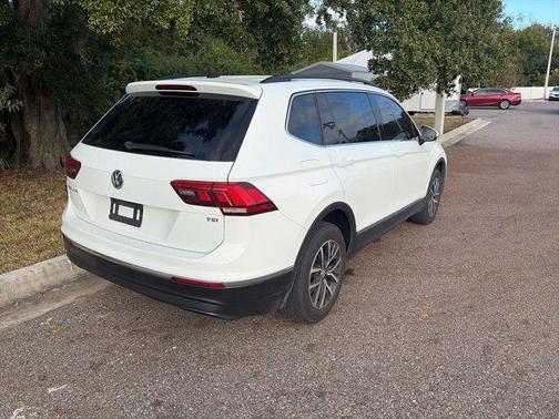2018 Volkswagen Tiguan 2.0T SE