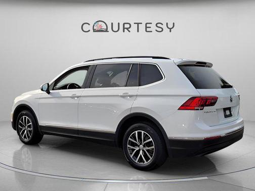 2018 Volkswagen Tiguan 2.0T SE