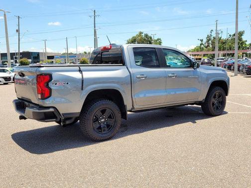 2023 Chevrolet Colorado LT