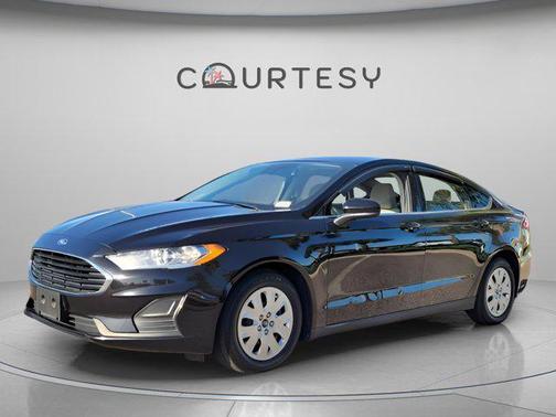 2020 Ford Fusion S