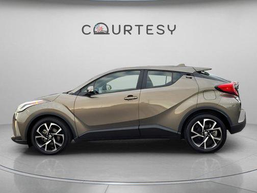 2021 Toyota C-HR XLE