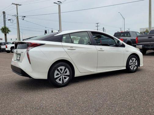 2018 Toyota Prius Four