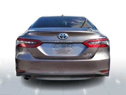 2024 Toyota Camry Hybrid XLE
