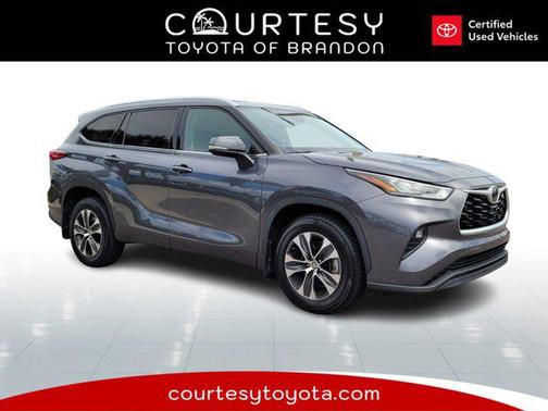 2020 Toyota Highlander XLE