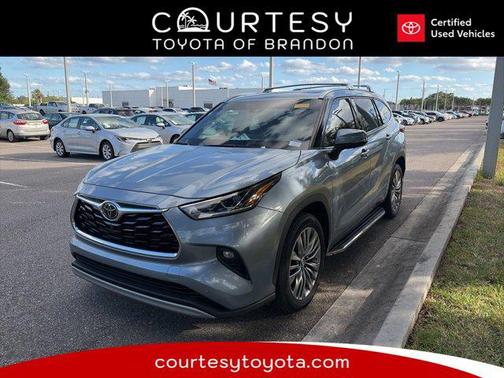 2021 Toyota Highlander Platinum