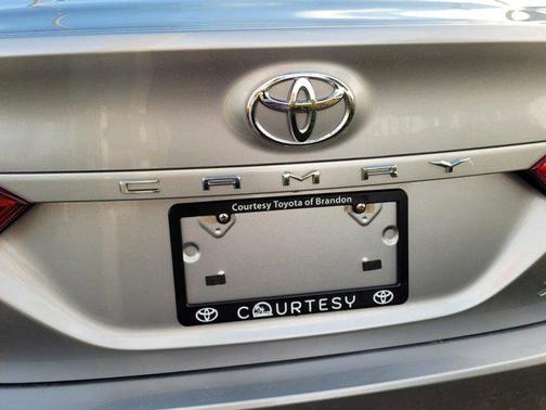 2023 Toyota Camry XLE