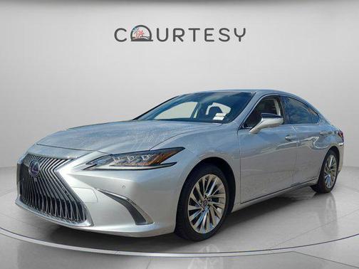 2019 Lexus ES 300h Luxury