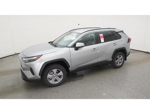 2025 Toyota RAV4 Hybrid SE