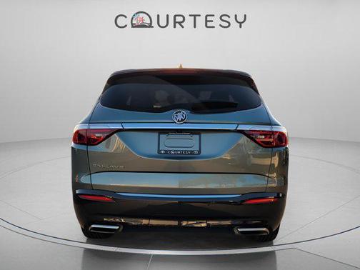 2023 Buick Enclave Essence FWD