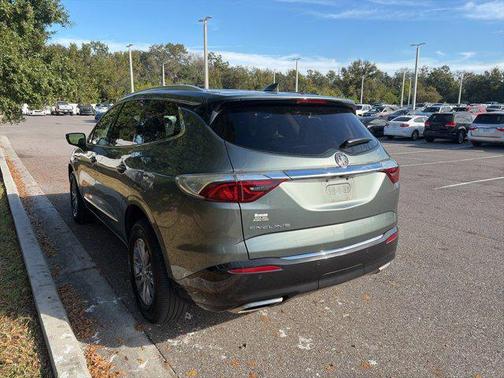 2023 Buick Enclave Essence FWD