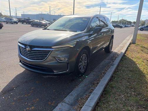 2023 Buick Enclave Essence FWD
