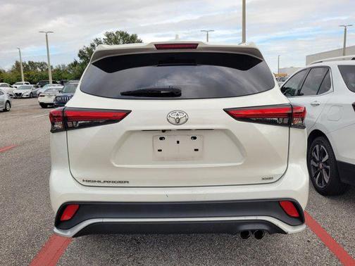 2021 Toyota Highlander XSE