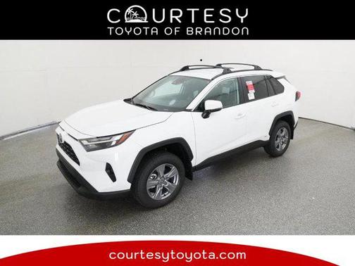 2025 Toyota RAV4 Hybrid XLE