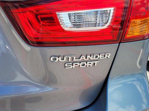 2019 Mitsubishi Outlander Sport 2.0 LE