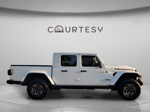 2022 Jeep Gladiator Mojave 4x4