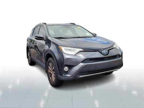 2018 Toyota RAV4 Hybrid XLE