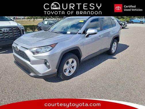 2021 Toyota RAV4 XLE