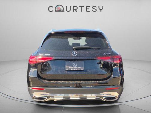2024 Mercedes-Benz GLC 300 4MATIC