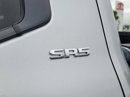 2025 Toyota Tundra SR5