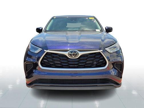 2022 Toyota Highlander L