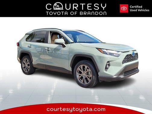 2022 Toyota RAV4 Hybrid XLE Premium