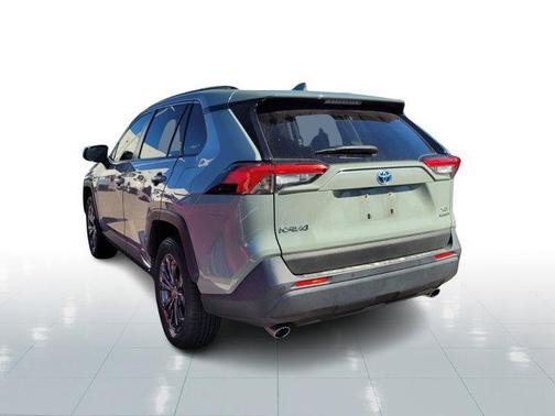 2022 Toyota RAV4 Hybrid XLE Premium