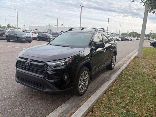 2025 Toyota RAV4 XLE Premium