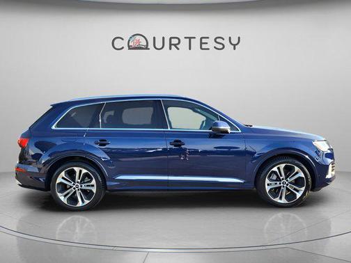 2021 Audi Q7 55 Prestige