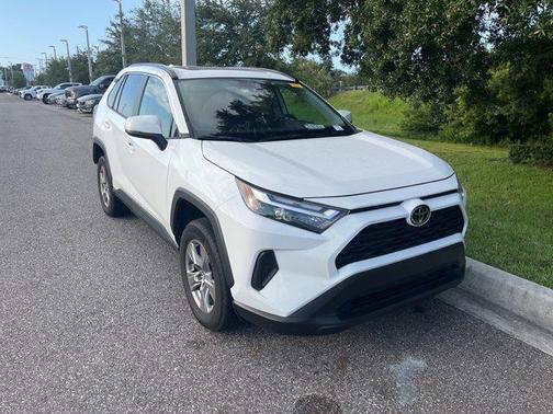 2023 Toyota RAV4 XLE